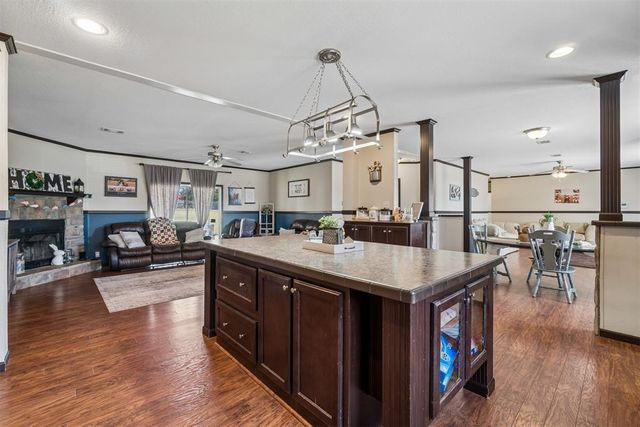 10170 E Post Oak Road, Noble, OK 73068
