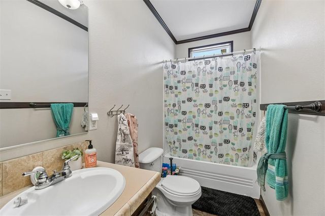 10170 E Post Oak Road, Noble, OK 73068