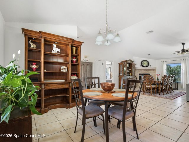 479 Maytown Road, Oak Hill, FL 32759