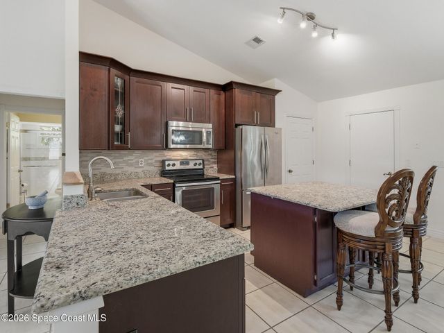 479 Maytown Road, Oak Hill, FL 32759