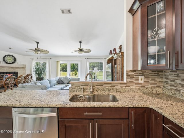 479 Maytown Road, Oak Hill, FL 32759