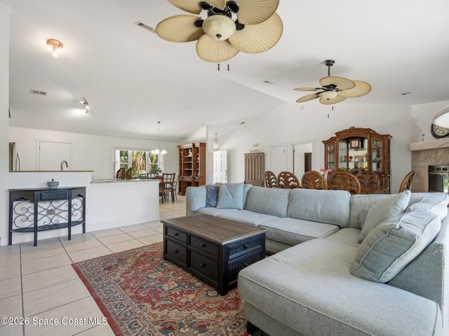 479 Maytown Road, Oak Hill, FL 32759