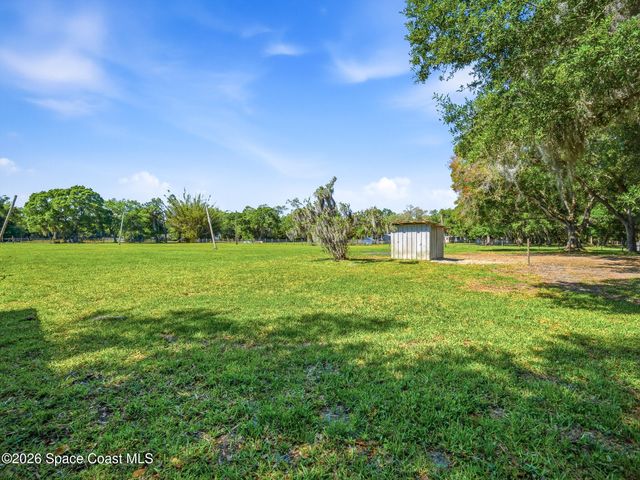 479 Maytown Road, Oak Hill, FL 32759