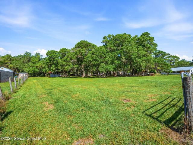 479 Maytown Road, Oak Hill, FL 32759