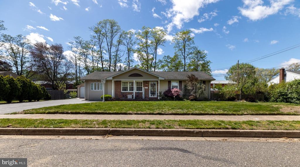 750 W EARL DR S, Vineland, NJ 08360
