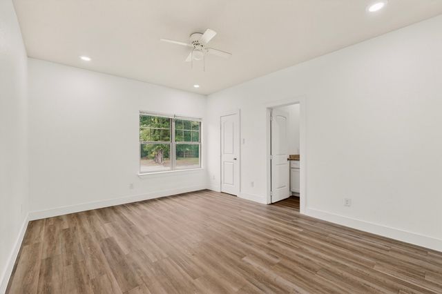 110 Ross Street, Sulphur Springs, TX 75482