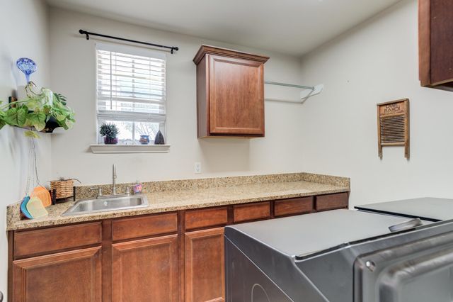 12503 Hartford Avenue, Lubbock, TX 79423