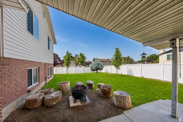 9990 ALBURY RD, Sandy, UT 84092