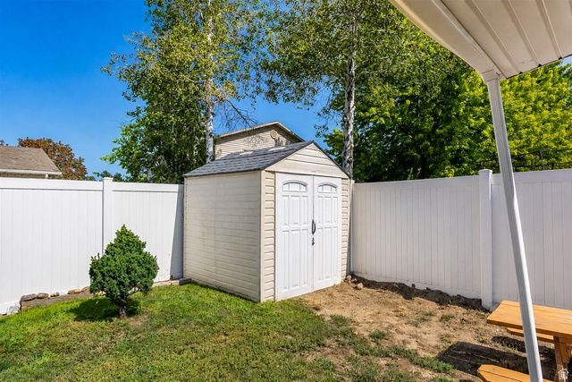 9990 ALBURY RD, Sandy, UT 84092