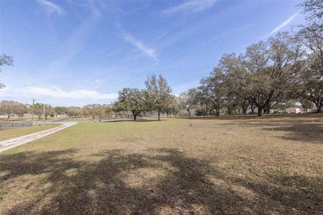 1824 MARION COUNTY ROAD, Weirsdale, FL 32195