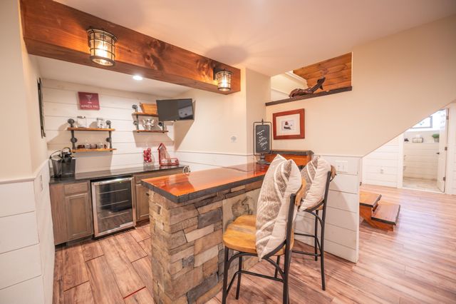 34 Binney Brook Road, Wilmington, VT 05363