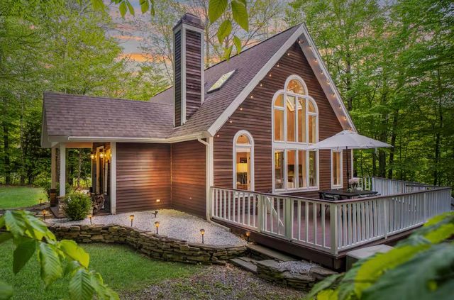 34 Binney Brook Road, Wilmington, VT 05363