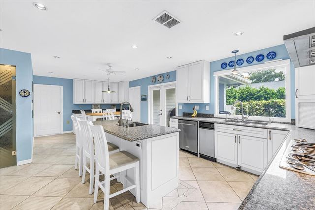 12383 WINDTREE BOULEVARD, Seminole, FL 33772