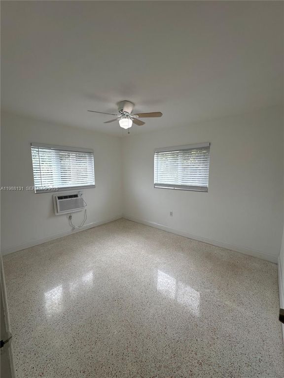 2429 SW 9th St 7, Miami, FL 33135