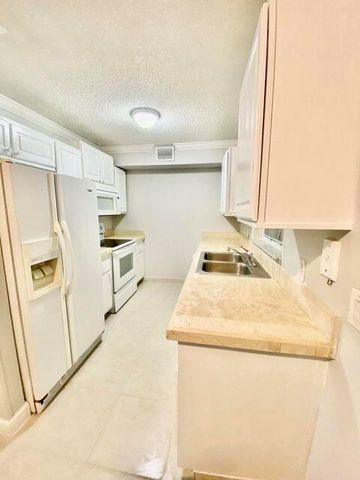 3303 Kirk Road 1, Lake Worth, FL 33461