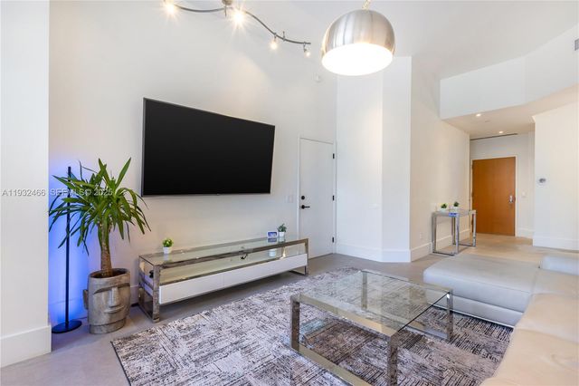 21205 Yacht Club Drive 304, Aventura, FL 33180