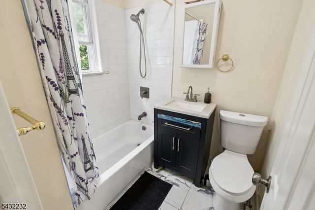 9 Lombardy Pl, Maplewood Twp., NJ 07040