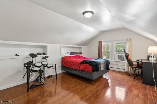 9 Lombardy Pl, Maplewood Twp., NJ 07040