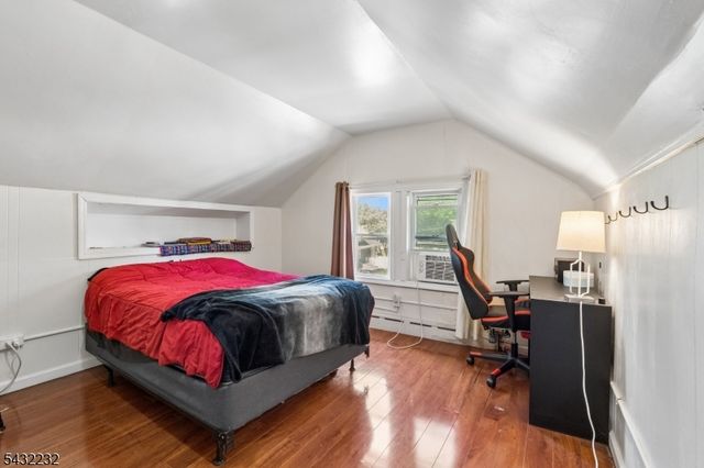 9 Lombardy Pl, Maplewood Twp., NJ 07040