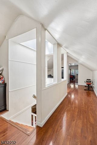 9 Lombardy Pl, Maplewood Twp., NJ 07040