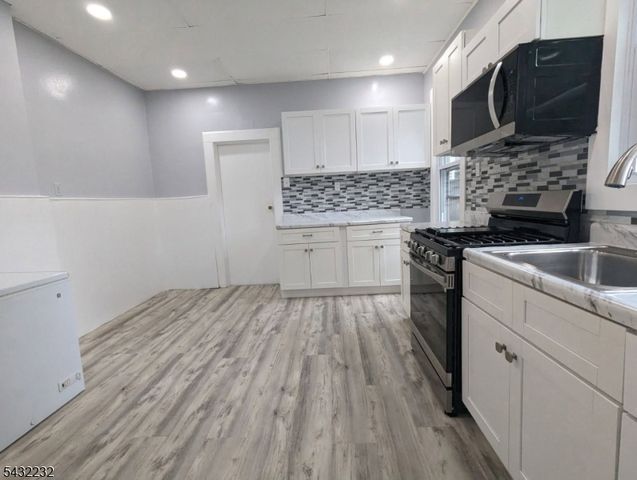 9 Lombardy Pl, Maplewood Twp., NJ 07040