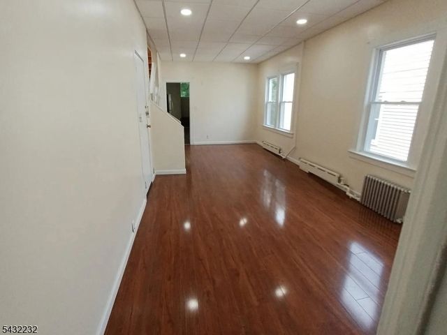 9 Lombardy Pl, Maplewood Twp., NJ 07040