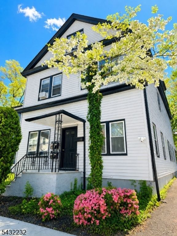 9 Lombardy Pl, Maplewood Twp., NJ 07040