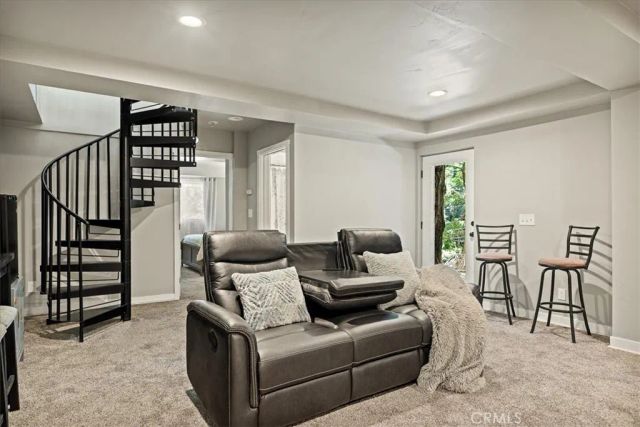 28670 Shenandoah Drive, Lake Arrowhead, CA 92352