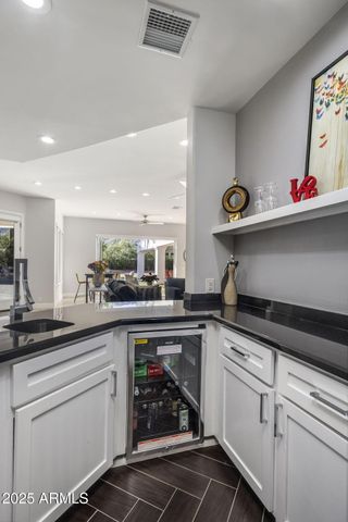 9030 N 48TH Place, Paradise Valley, AZ 85253