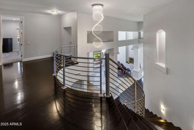 9030 N 48TH Place, Paradise Valley, AZ 85253