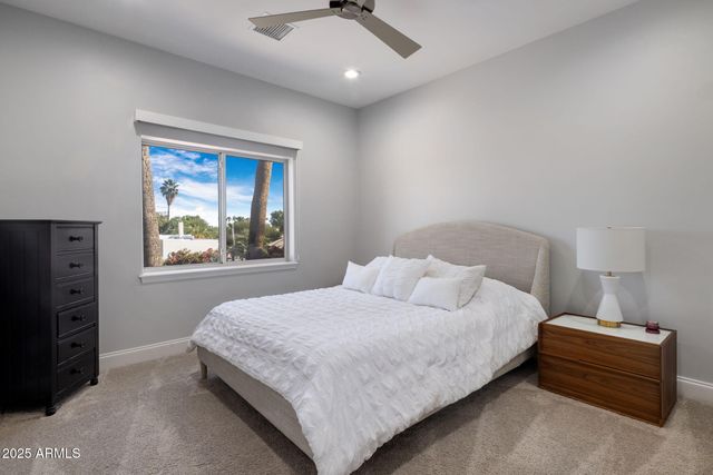 9030 N 48TH Place, Paradise Valley, AZ 85253