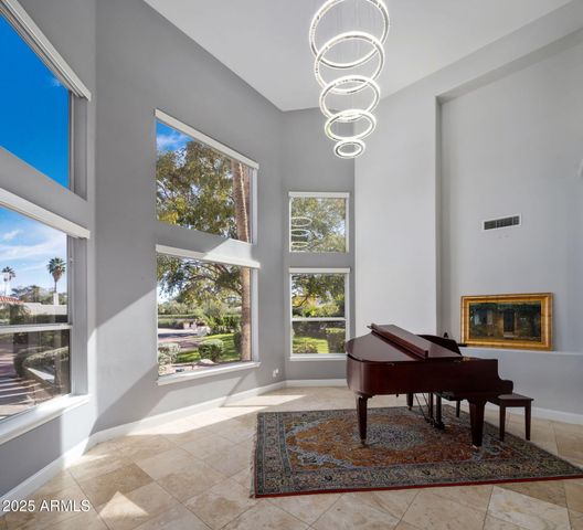 9030 N 48TH Place, Paradise Valley, AZ 85253