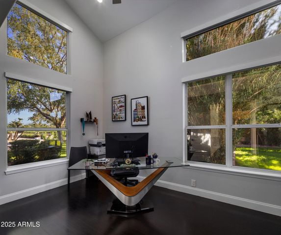 9030 N 48TH Place, Paradise Valley, AZ 85253