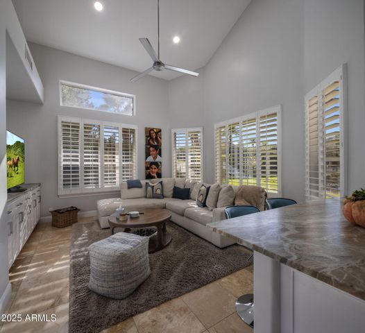 9030 N 48TH Place, Paradise Valley, AZ 85253