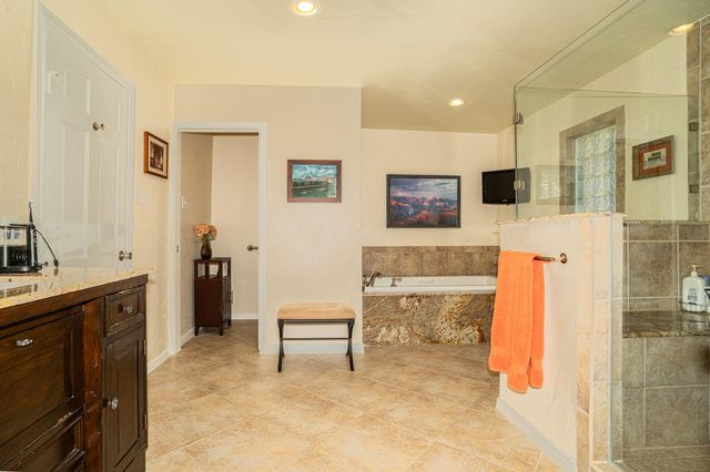 12518 Honeywood Trail, Houston, TX 77077