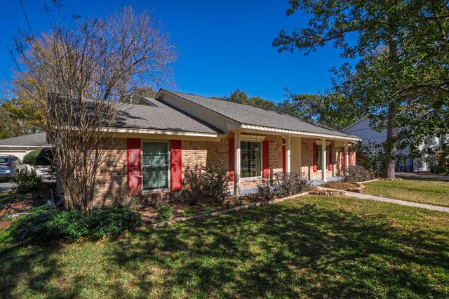 12518 Honeywood Trail, Houston, TX 77077