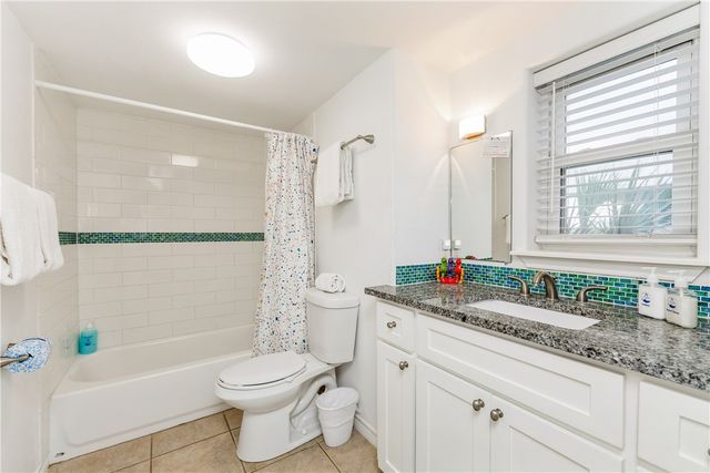 700 Island Retreat 138, Port Aransas, TX 78373