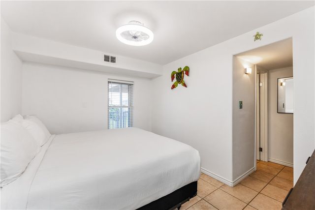 700 Island Retreat 138, Port Aransas, TX 78373