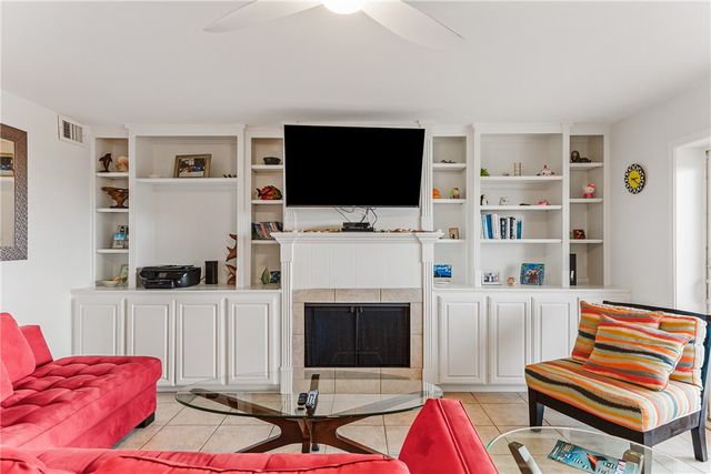 700 Island Retreat 138, Port Aransas, TX 78373