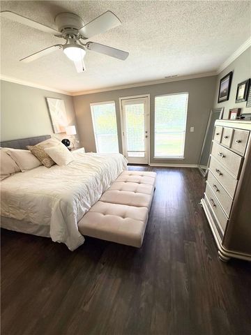 2633 E Joyce Boulevard, Fayetteville, AR 72703