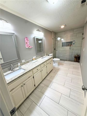 2633 E Joyce Boulevard, Fayetteville, AR 72703