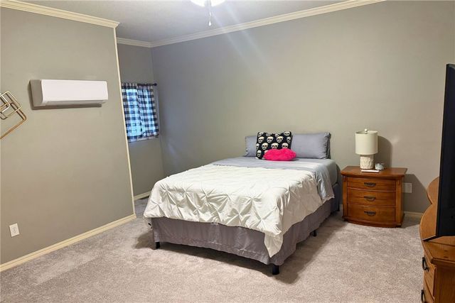 2633 E Joyce Boulevard, Fayetteville, AR 72703