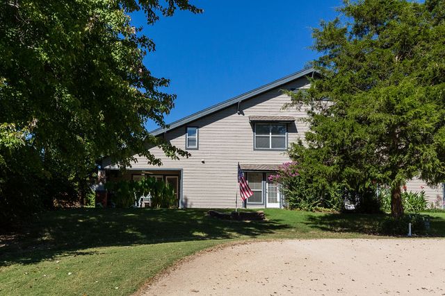 2633 E Joyce Boulevard, Fayetteville, AR 72703