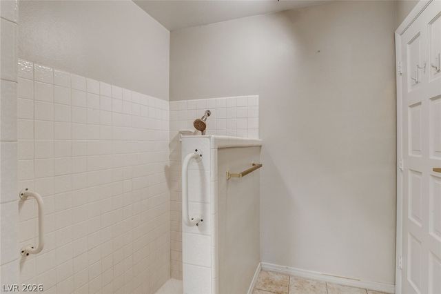 2216 Plaza Del Robles, Las Vegas, NV 89102