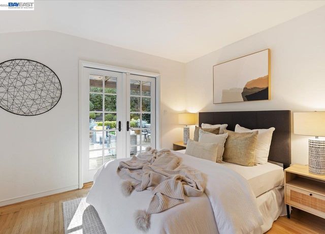 1731 Mountain Blvd, Oakland, CA 94611