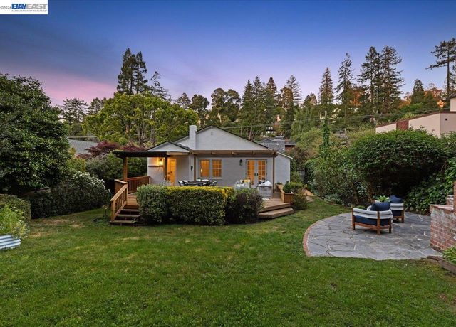 1731 Mountain Blvd, Oakland, CA 94611