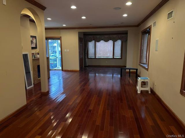 8860 240th Street, Bellerose, NY 11426