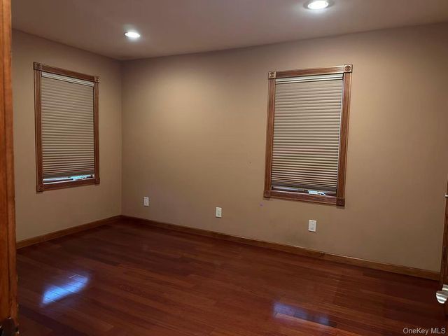8860 240th Street, Bellerose, NY 11426