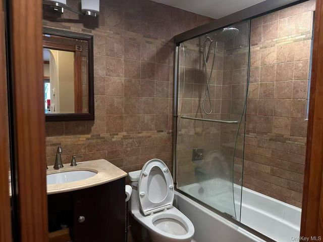 8860 240th Street, Bellerose, NY 11426