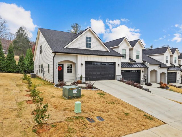 11325 Cape View, Soddy Daisy, TN 37379